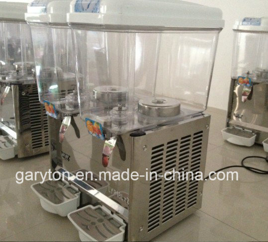 Pulverizando el dispensador de bebidas frías (GRT-236L)